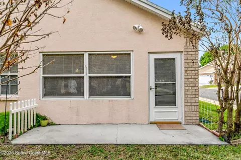 Exterior - 975 S Fork Cir, Melbourne, FL 32901 photo 2 of 9