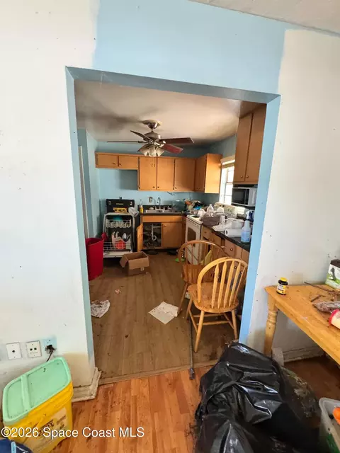 Kitchen - 305 Cherry Laurel Ave, Cocoa, FL 32926 photo 3 of 3