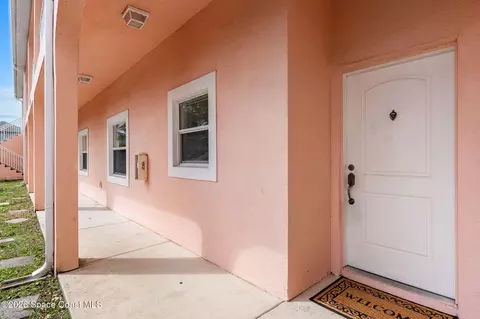 2087 Hidden Grove Ln #104, Merritt Island, FL 32953