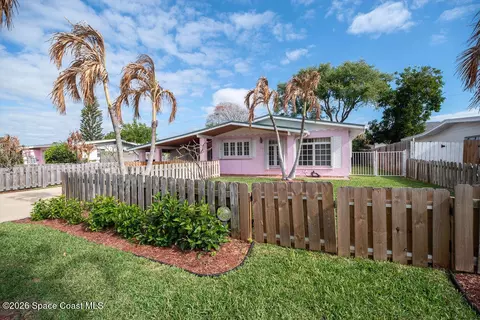 238 Harbor Dr, Cape Canaveral, FL 32920