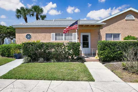 1485 Malibu Cir NE #112, Palm Bay, FL 32905