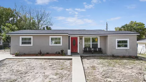 3945 Deauville St, Titusville, FL 32796