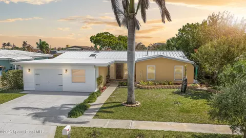 1570 Tarpon St, Merritt Island, FL 32952