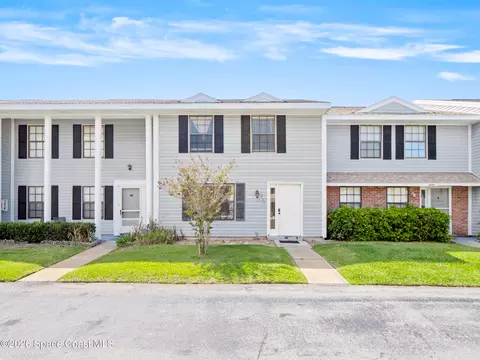 1413 Manor Dr NE, Palm Bay, FL 32905