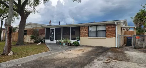 4810 Cocoanut Dr, Titusville, FL 32780