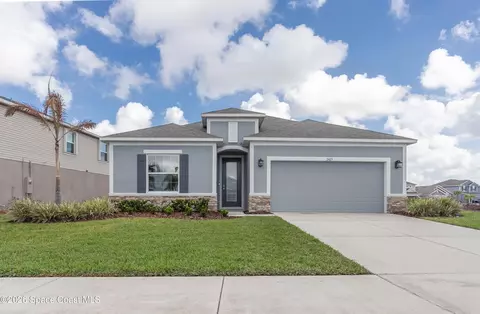 2423 Pinwherry St NW, Palm Bay, FL 32907