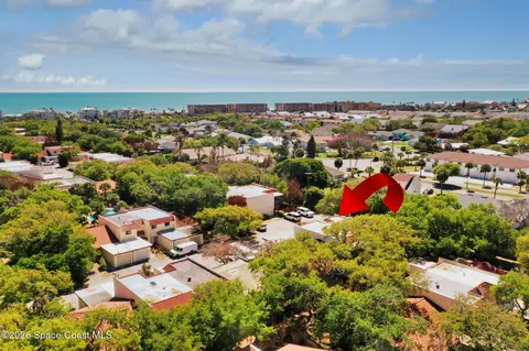 8711 Hibiscus Ct, Cape Canaveral, FL 32920