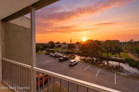 1001 W Eau Gallie Blvd #330, Melbourne, FL 32935