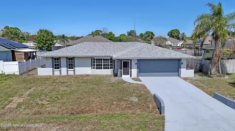 999 Castile Rd SE, Palm Bay, FL 32909