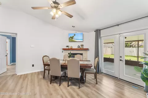 Dining - 2470 Forest Run Dr, Melbourne, FL 32935 photo 1 of 3