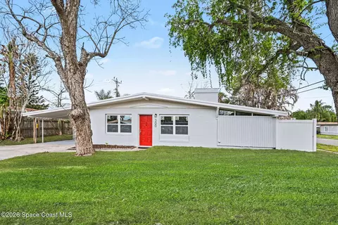 300 Norwood St, Merritt Island, FL 32953