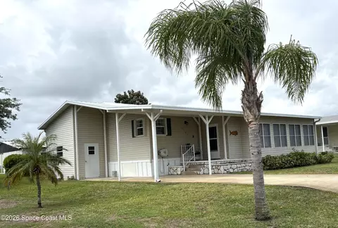 6165 98th Rd, Sebastian, FL 32958