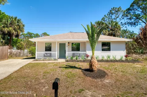 124 Tucson Rd SW, Palm Bay, FL 32908