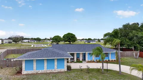 956 Waialae Cir NE, Palm Bay, FL 32905