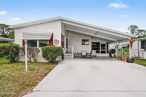 210 Kiwi Dr, Barefoot Bay, FL 32976