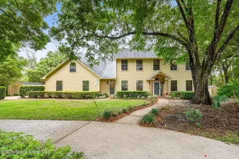 1213 Sand Pine Cir, Titusville, FL 32796