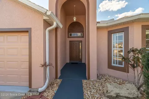 2766 Madrigal Ln, Melbourne, FL 32904