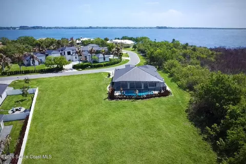 6341 Spinaker Dr, Rockledge, FL 32955