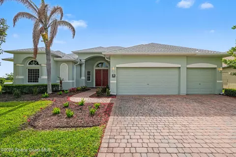 Exterior - 3457 Bancroft Dr, Melbourne, FL 32940 photo 2 of 15