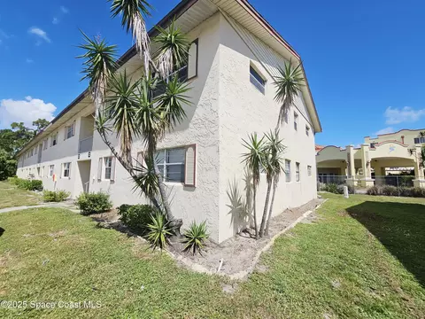 3135 Shady Dell Ln #205, Melbourne, FL 32935