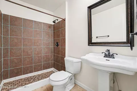 Bath - 2547 Deercroft Dr, Melbourne, FL 32940 photo 2 of 3