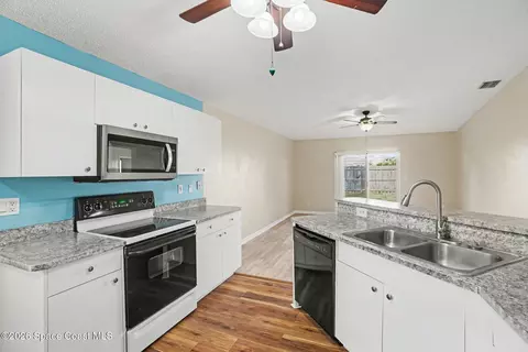 Kitchen - 2547 Deercroft Dr, Melbourne, FL 32940 photo 1 of 2