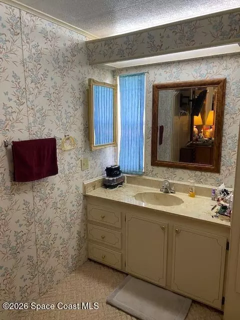 533 Ruth Cir, Melbourne, FL 32904 photo 9