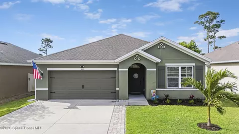 300 Forest Trace Cir, Titusville, FL 32780