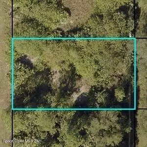 7976 104th Ct, Vero Beach, FL 32967