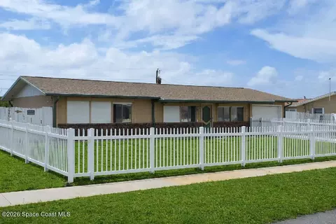960 Bacon Cir NE, Palm Bay, FL 32905