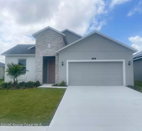 768 Soleway Ave NW, Palm Bay, FL 32907