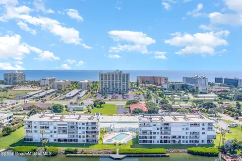 1700 Commodore Blvd #1103, Cocoa Beach, FL 32931