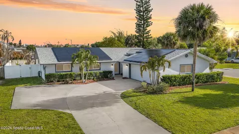 310 Franklyn Ave, Indialantic, FL 32903