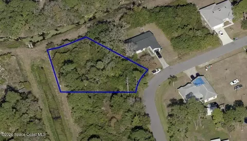 1700 Tradewinds Ave SE, Palm Bay, FL 32909
