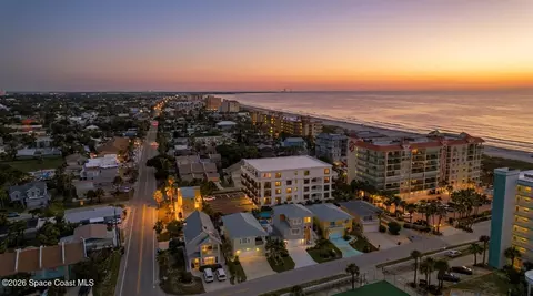 327 Wilson Ave #401, Cocoa Beach, FL 32931