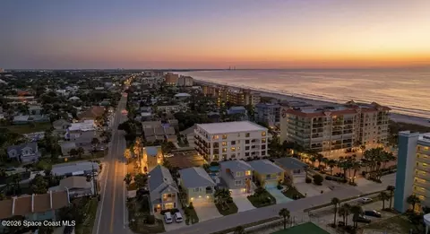327 Wilson Ave #402, Cocoa Beach, FL 32931