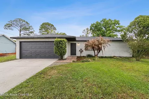 4721 Fairsun St, Cocoa, FL 32927