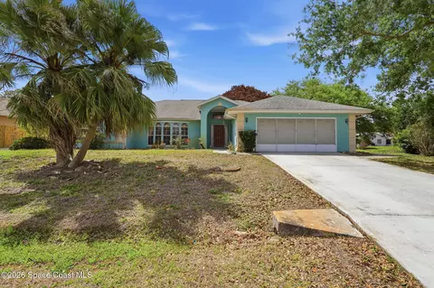 400 Vin Rose Cir SE, Palm Bay, FL 32909
