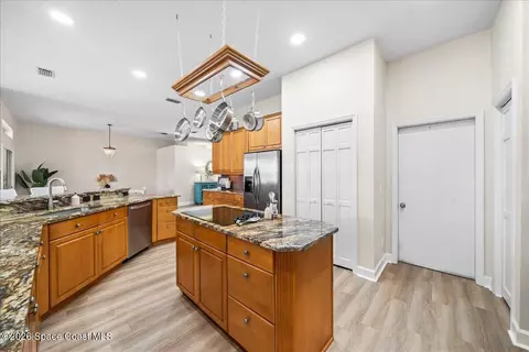 Kitchen - 476 Veracruz Blvd, Indialantic, FL 32903 photo 4 of 6