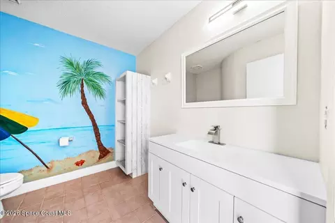 Bath - 476 Veracruz Blvd, Indialantic, FL 32903 photo 8 of 10
