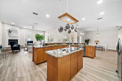 Kitchen - 476 Veracruz Blvd, Indialantic, FL 32903 photo 2 of 6