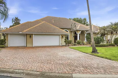 786 Florencia Cir, Titusville, FL 32780