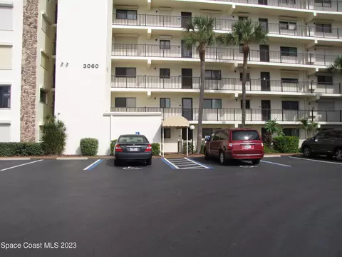 3060 N Atlantic Ave #103, Cocoa Beach, FL 32931