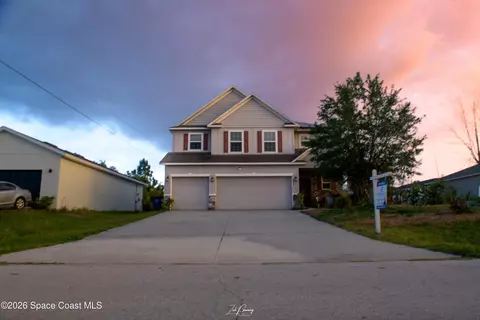 414 Hancock St SW, Palm Bay, FL 32908