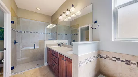 Bath - 3212 Constellation Dr, Melbourne, FL 32940 photo 6 of 9