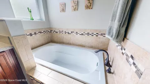 Bath - 3212 Constellation Dr, Melbourne, FL 32940 photo 7 of 9