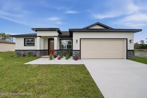 2180 Cogan Dr SE, Palm Bay, FL 32909