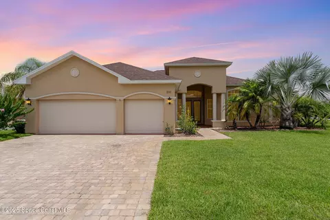 291 Devlin Ct SE, Palm Bay, FL 32909
