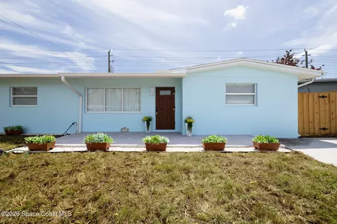 2455 Sadler Ln, Melbourne, FL 32935