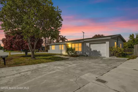 205 Melaleuca Dr, Satellite Beach, FL 32937